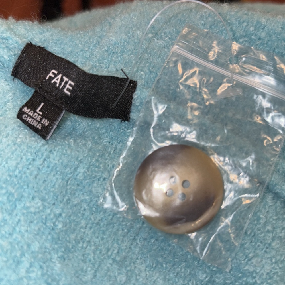 Fate Aqua Blue Button Up V-Neck Hooded Sweater w/wood tone buttons. Size L AR 5 - Picture 5 of 6